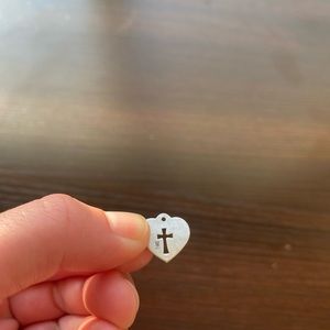 ✝️James Avery Crosslet Heart Charm✝️